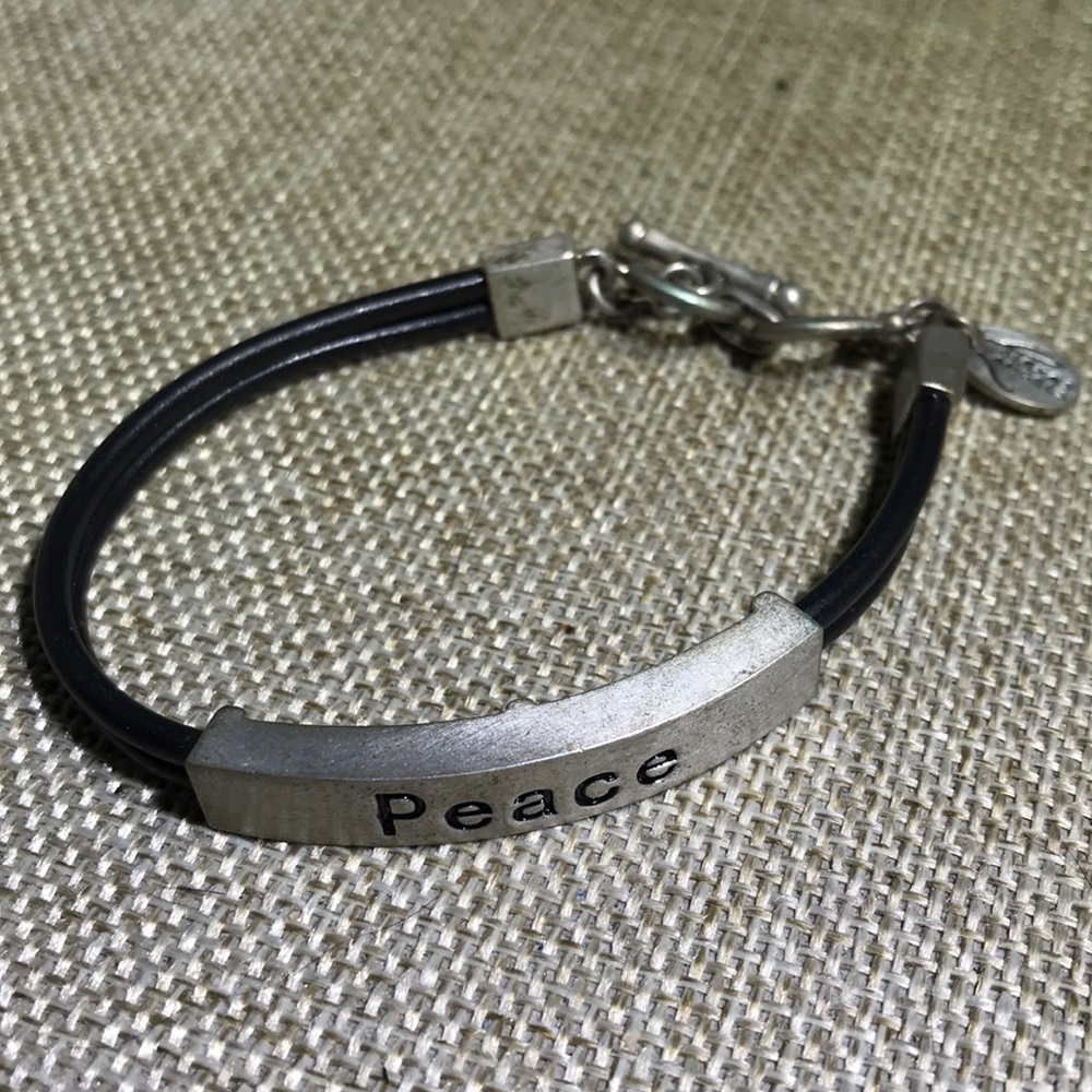 Alexa’s Angels Peace bracelet 7 3/4”
